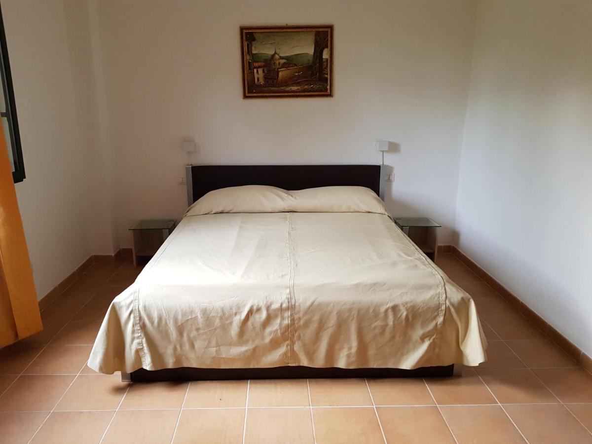 Villa Piersepp B&B トラッピテッロ エクステリア 写真